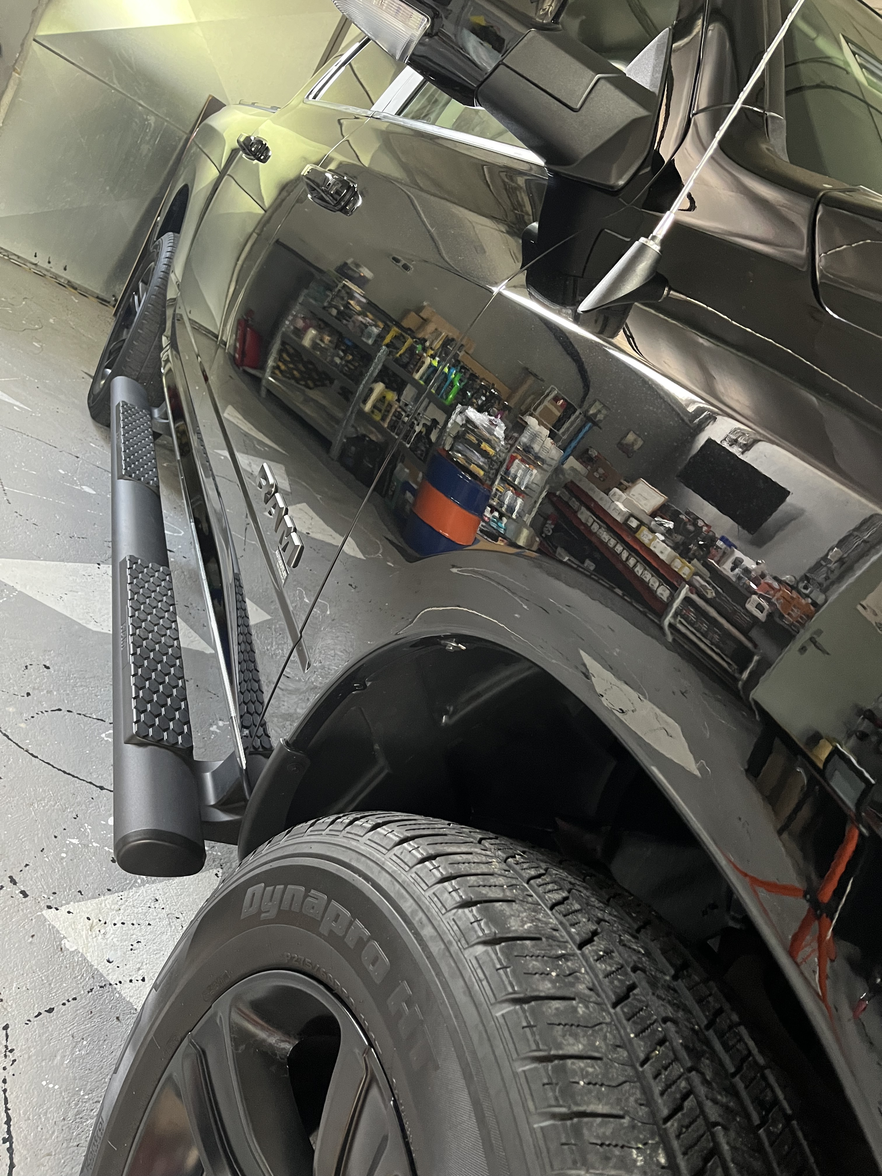 Detailing RAM 1500 Sport
