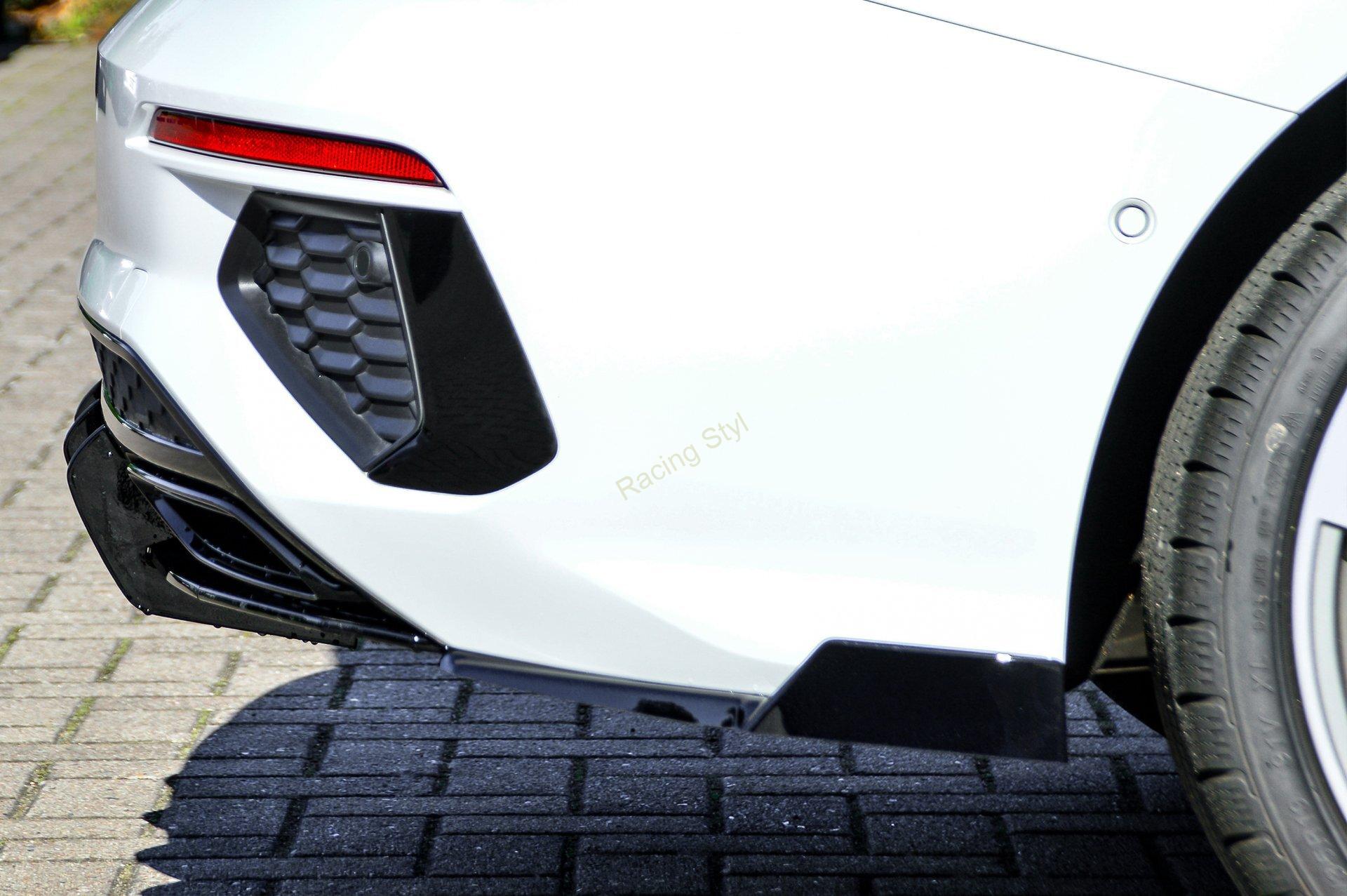 Audi A3 8Y S-Line S3 boční spoilery Glossy Black s křidélky na zadní nárazník IN Tuning Lesk.