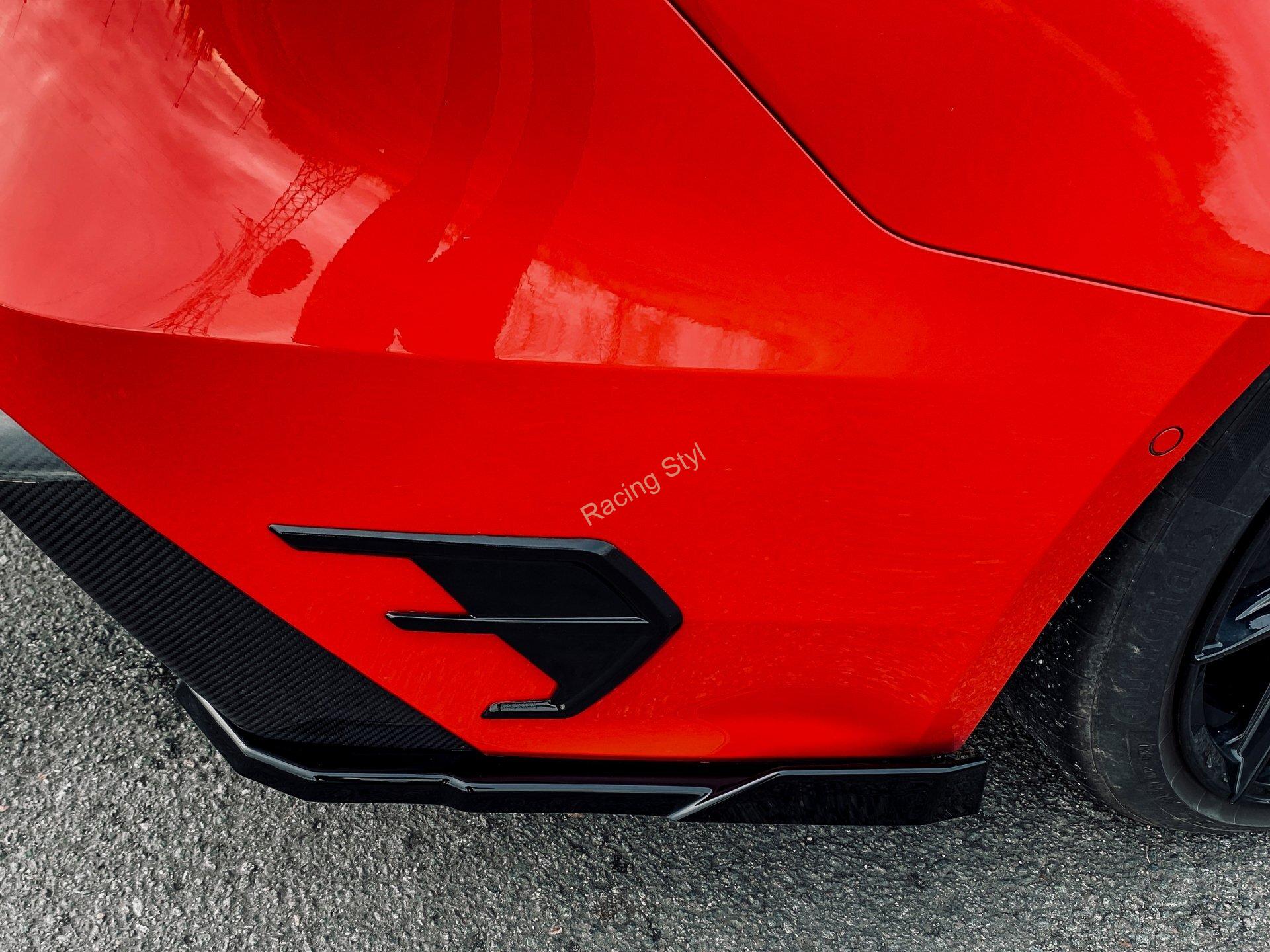 Audi RS7 8C 4K boční spoilery na zadní nárazník IN Tuning Matt.