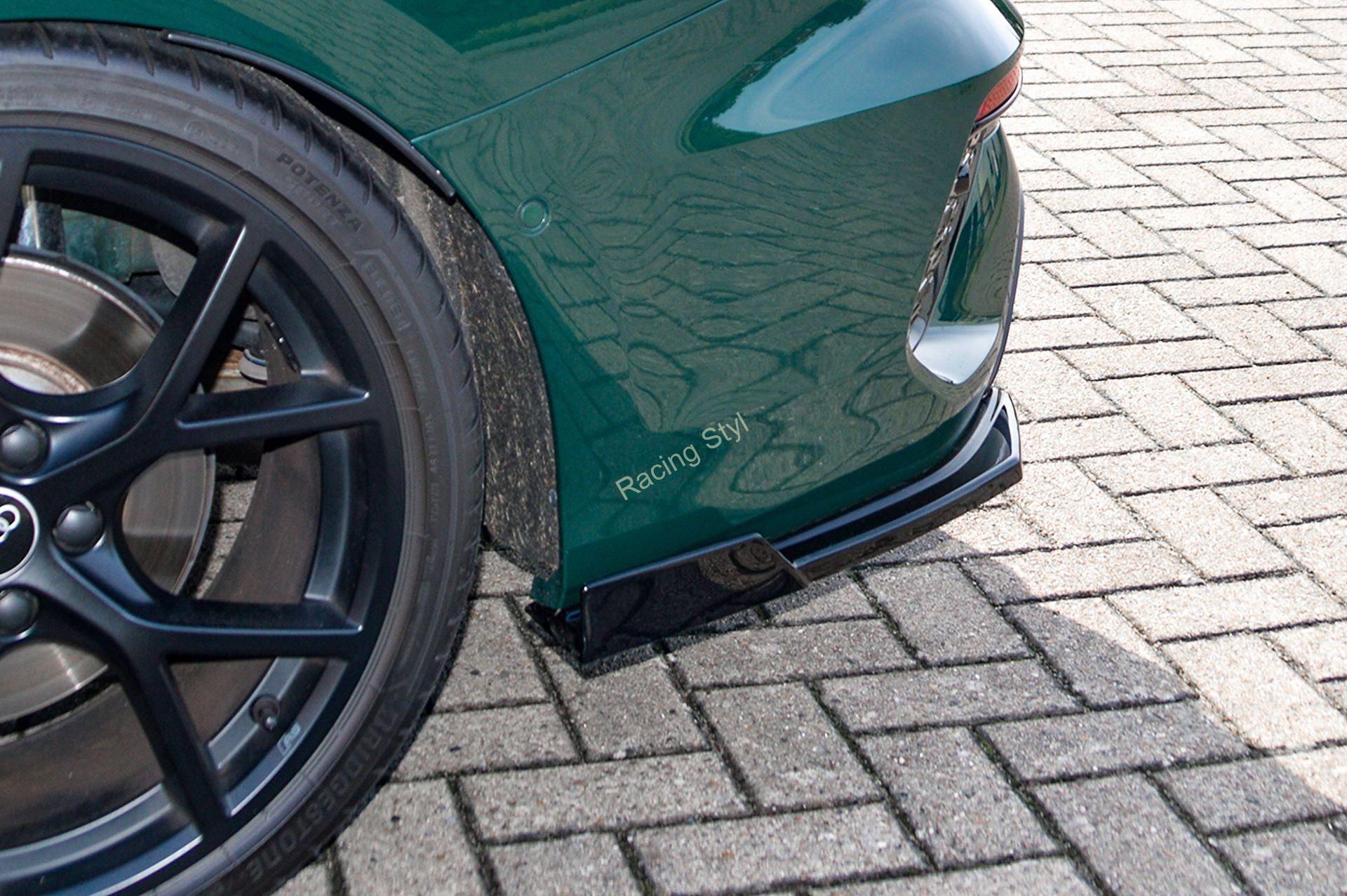 Audi RS3 8Y Sedan boční spoilery na zadní nárazník s křidélky IN Tuning Matt.