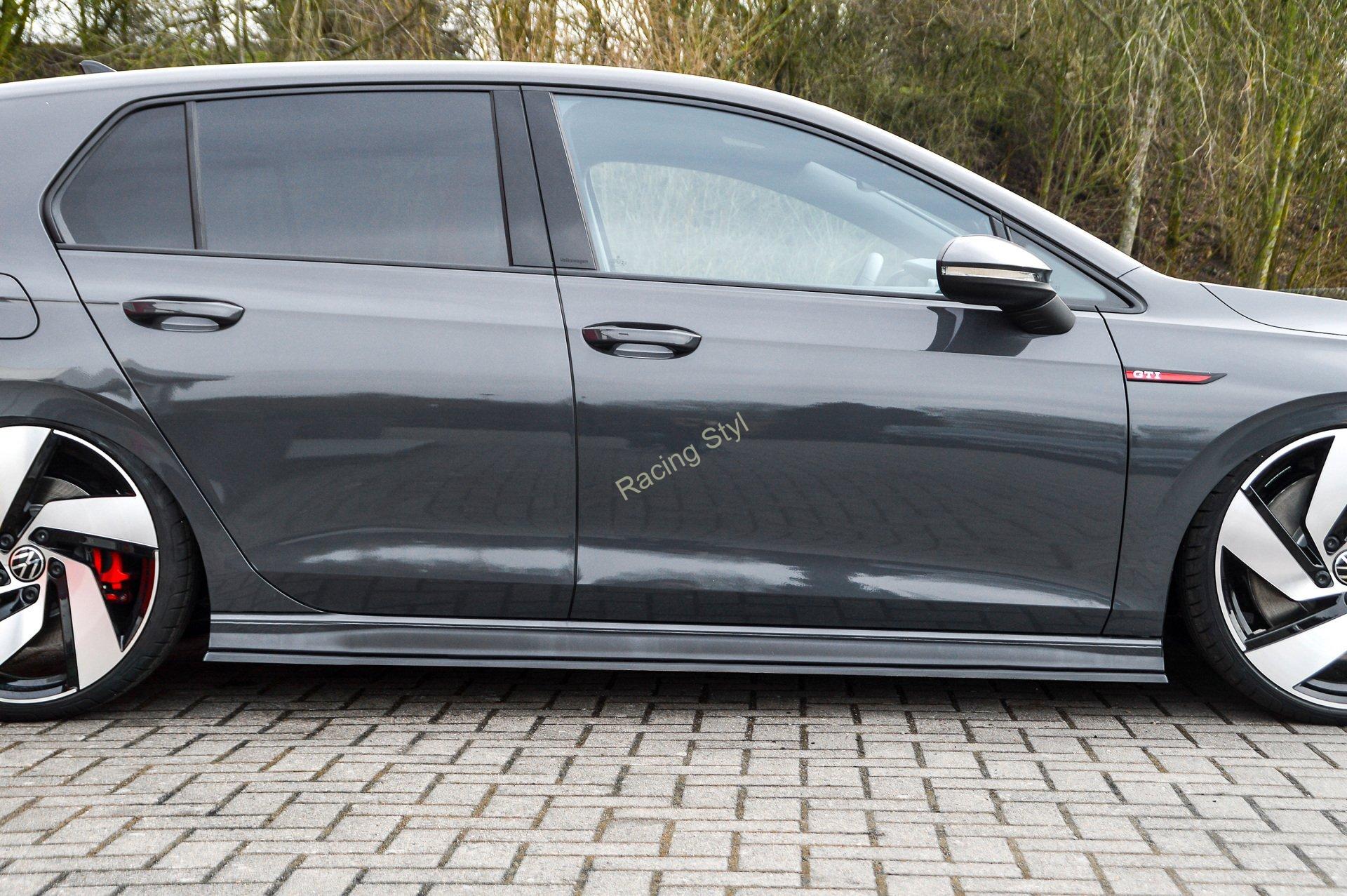 VW Golf 8 GTI/ GTD nástavce pod boční prahy IN Tuning Matt.