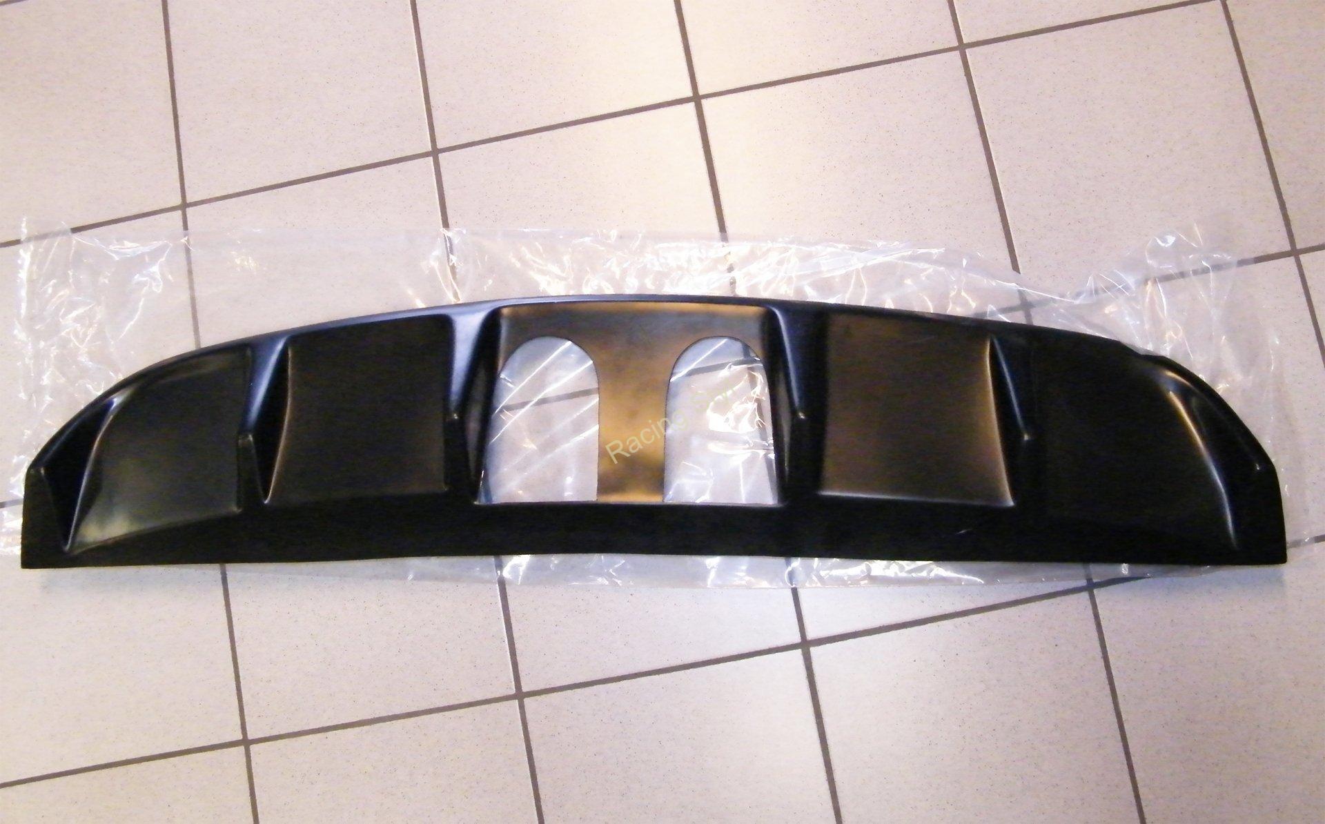 VW Golf 5 R32 spoiler difuzor do zadního nárazníku IN Tuning Matt.