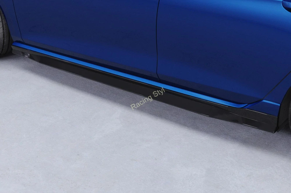 VW Golf 8 R nástavce na boční prahy Glossy Black CSR Lesk.