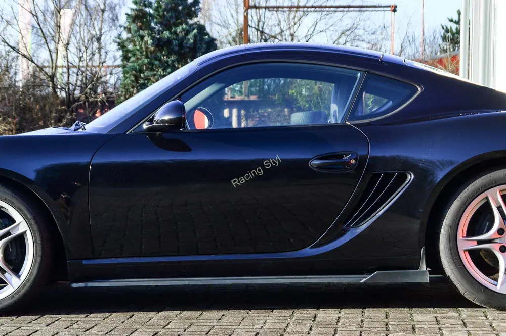 Porsche Boxster 987 nástavce pod boční prahy s křidélky IN Tuning Matt.