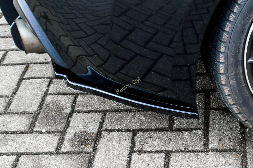 Toyota GT86 ZN boční spoilery Glossy Black na zadní nárazník IN Tuning Lesk.