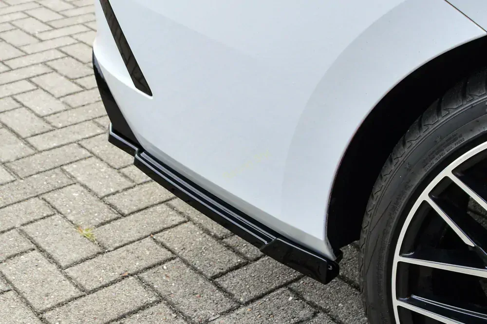 Škoda Octavia RS NX boční spoilery s křidélky na zadní nárazník IN Tuning