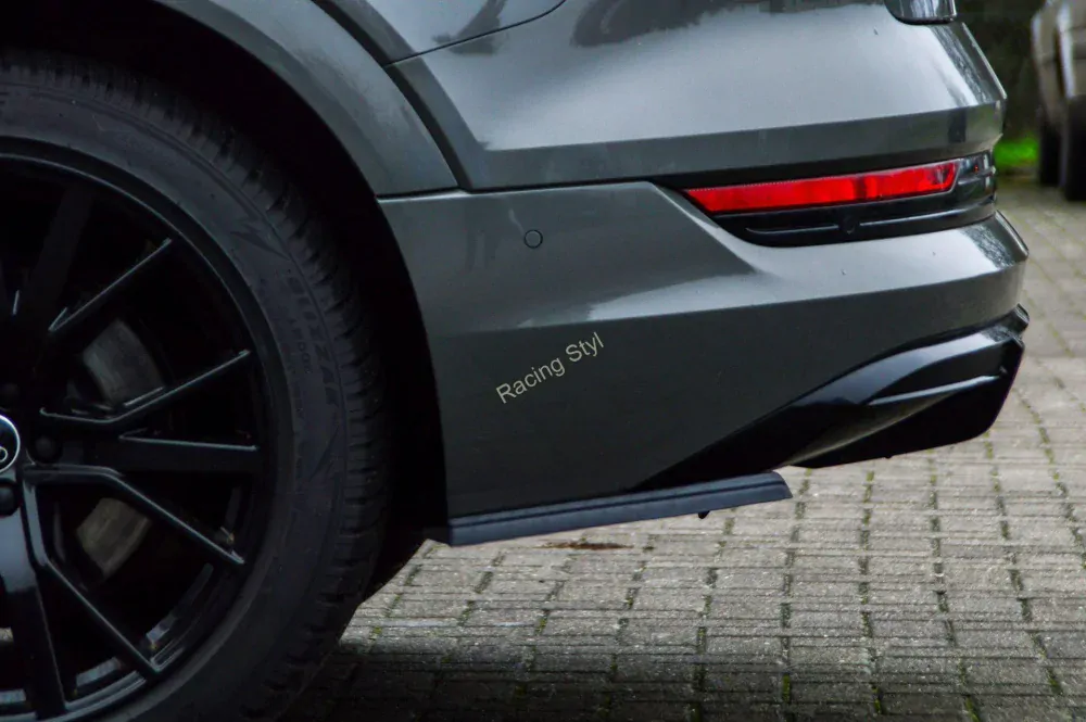 Audi E-Tron Quattro boční spoilery na zadní nárazník Glossy Black IN Tuning Lesk.