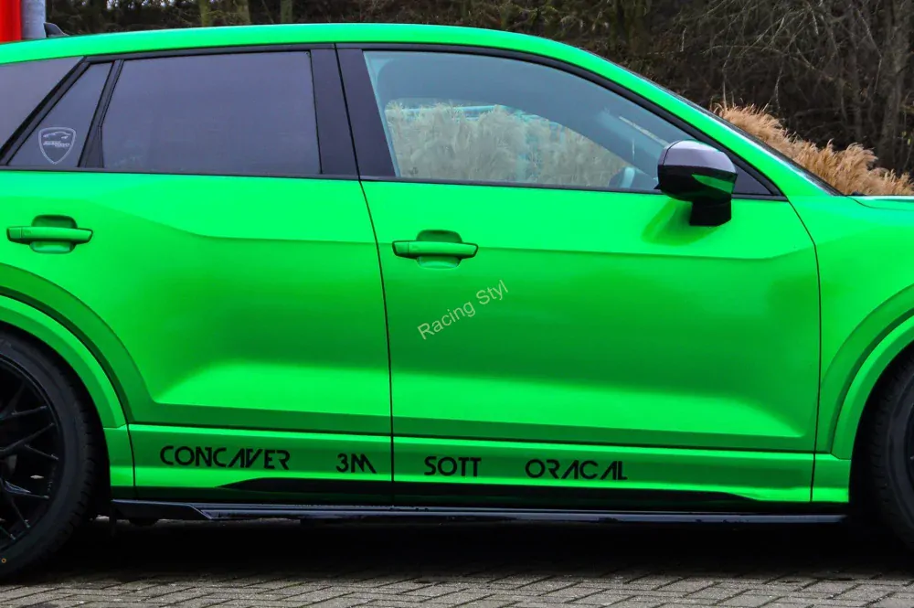 Audi Q2 GA spoilery pod boční prahy se zadním křidélkem Glossy Black IN Tuning Lesk.