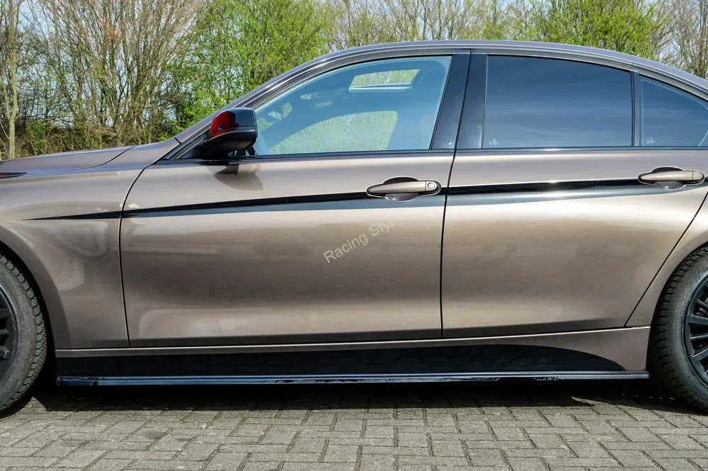 BMW 3 F30/ F31 spoilery pod boční prahy IN Tuning Matt.