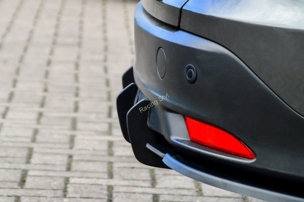 Ford Focus Turnier DYB difuzor na zadní nárazník IN Tuning