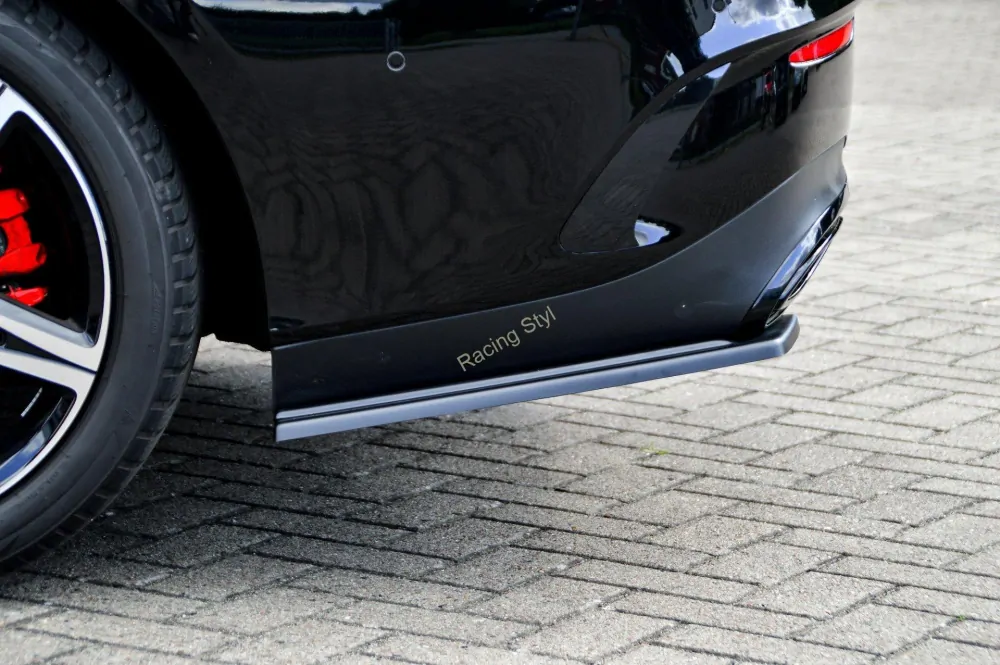 Mercedes Benz CLA X118 Shooting Brake AMG-Line boční spoilery na zadní nárazník Glossy Black IN Tuning Lesk.