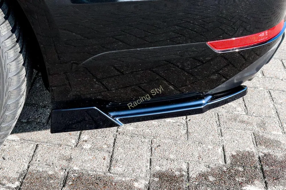 Audi A4 B9 boční spoilery na zadní nárazník s křidélky Glossy Black IN Tuning Lesk.