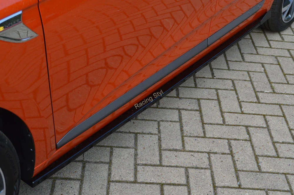 Renault Clio 5 RS-Line nástavce pod boční prahy s křidélky IN Tuning