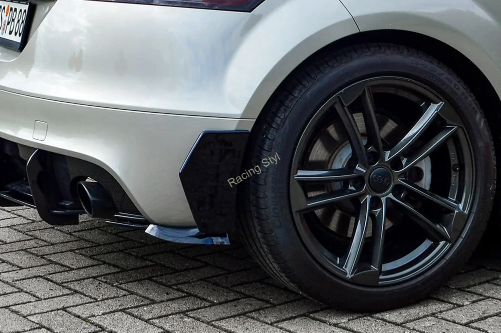 Audi TT 8J S-Line Competition zadní boční panely Glossy Black IN Tuning Lesk