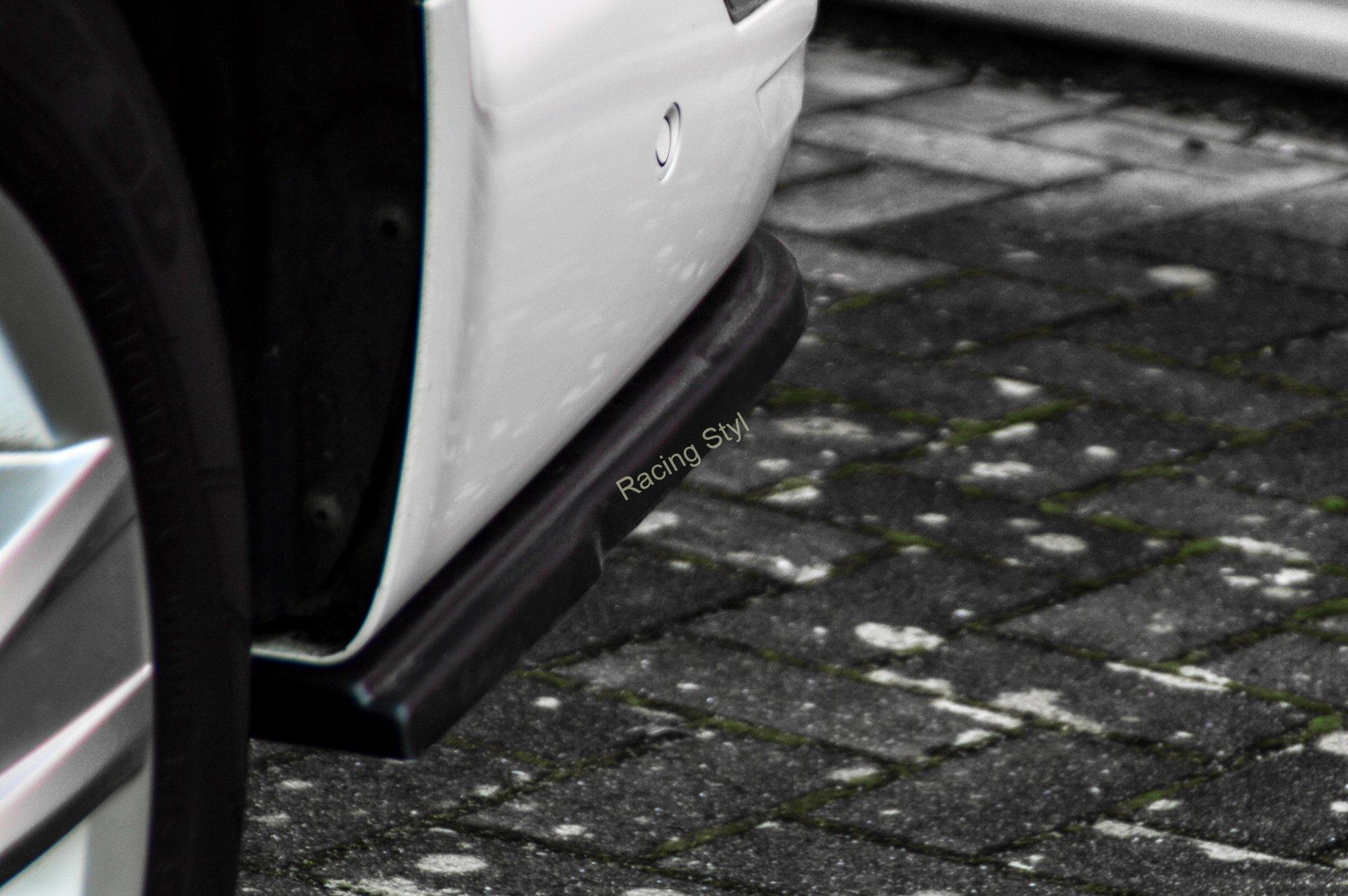 VW Bus T6.1 boční spoilery na zadní nárazník IN Tuning Matt.