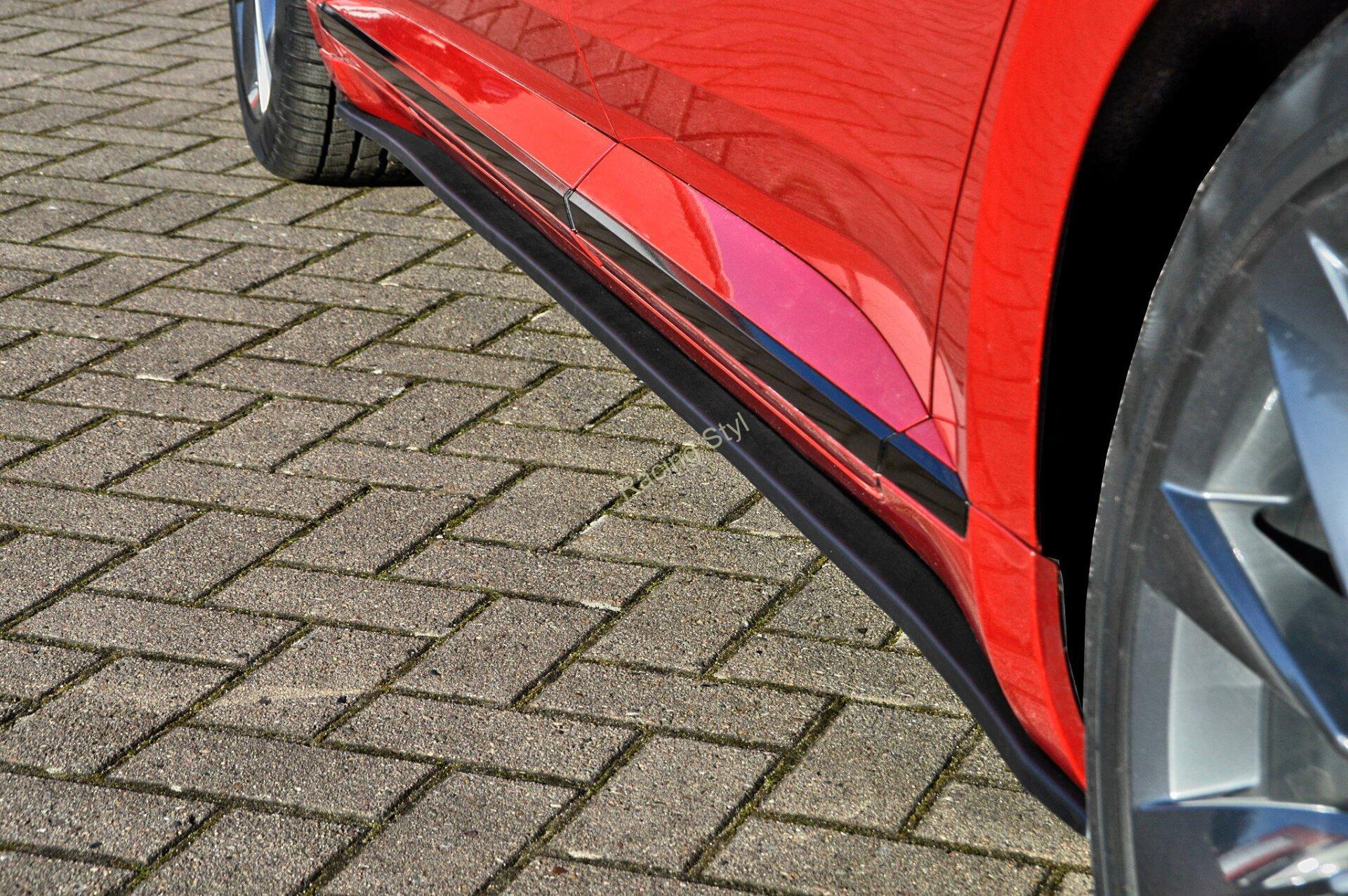 VW Arteon R-Line spoilery lemy pod boční prahy IN Tuning Matt.