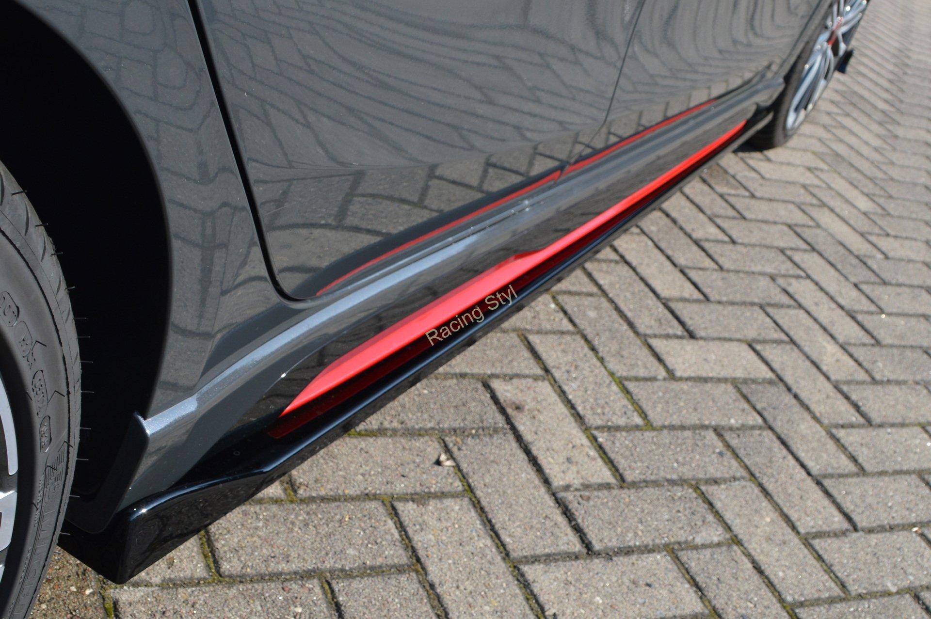 Kia Ceed GT/ Pro Ceed lemy pod boční prahy Glossy Black s křidélky IN Tuning Lesk.