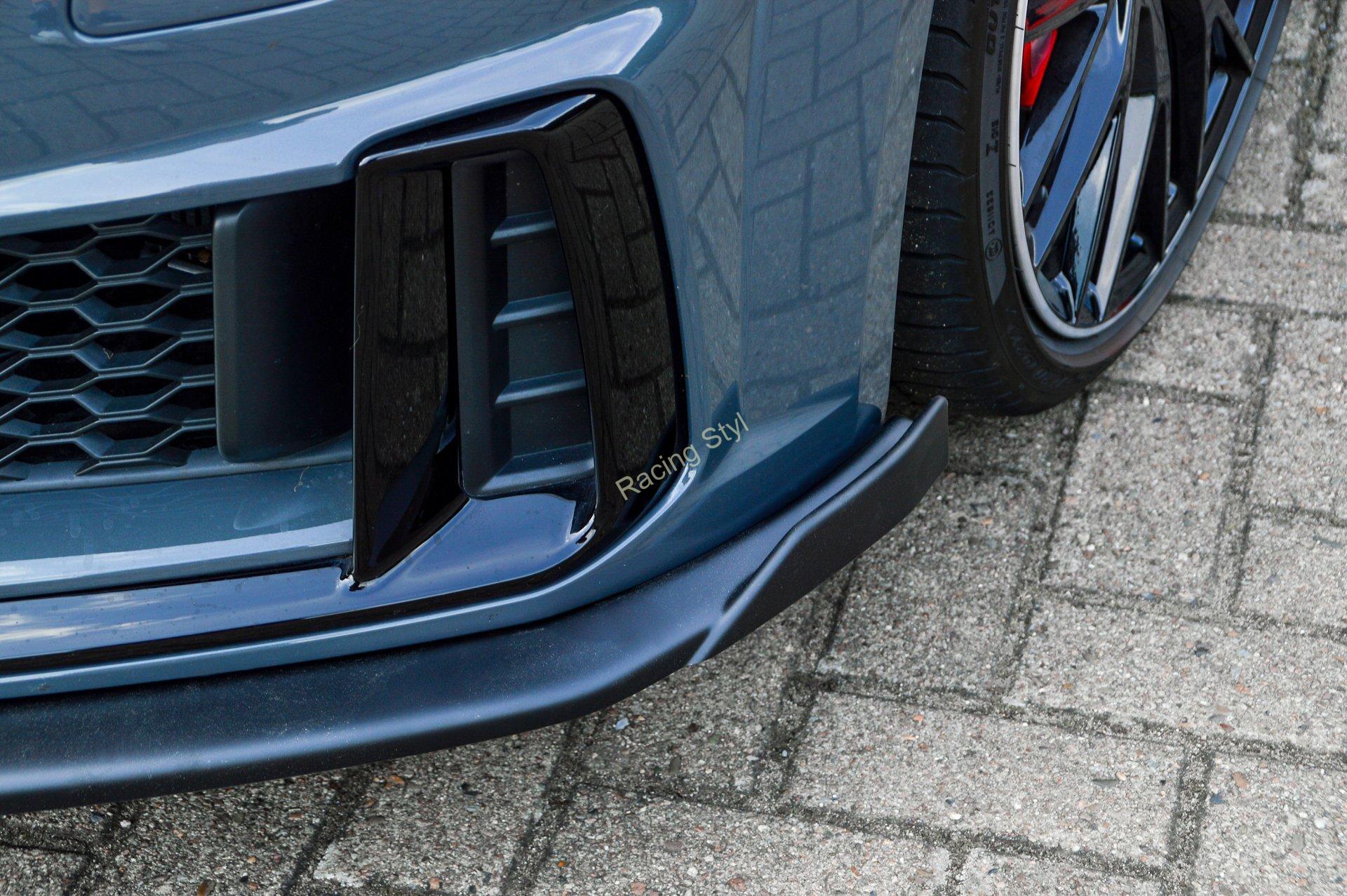 Audi TT/ TTS 8S S-Line Facelift přední spoiler lipa Glossy Black s křidélky IN Tuning Lesk.