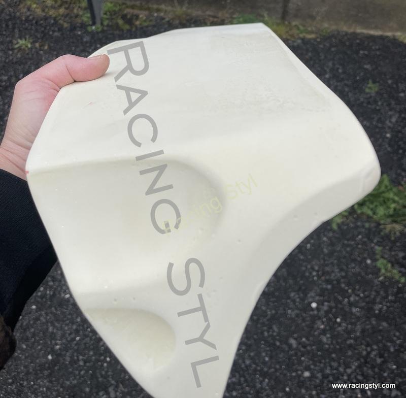 Ford Transit/ Tourneo Custom střešní spoiler pro křídlové dveře MD Design