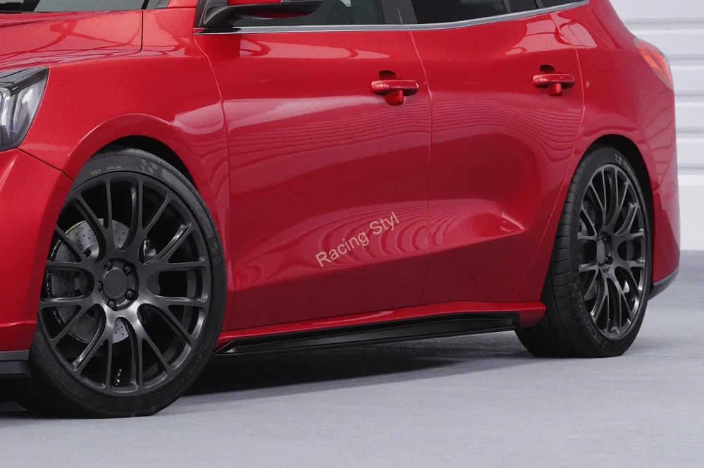 Ford Focus MK4 Turnier nástavce na boční prahy Glossy Black CSR Lesk.