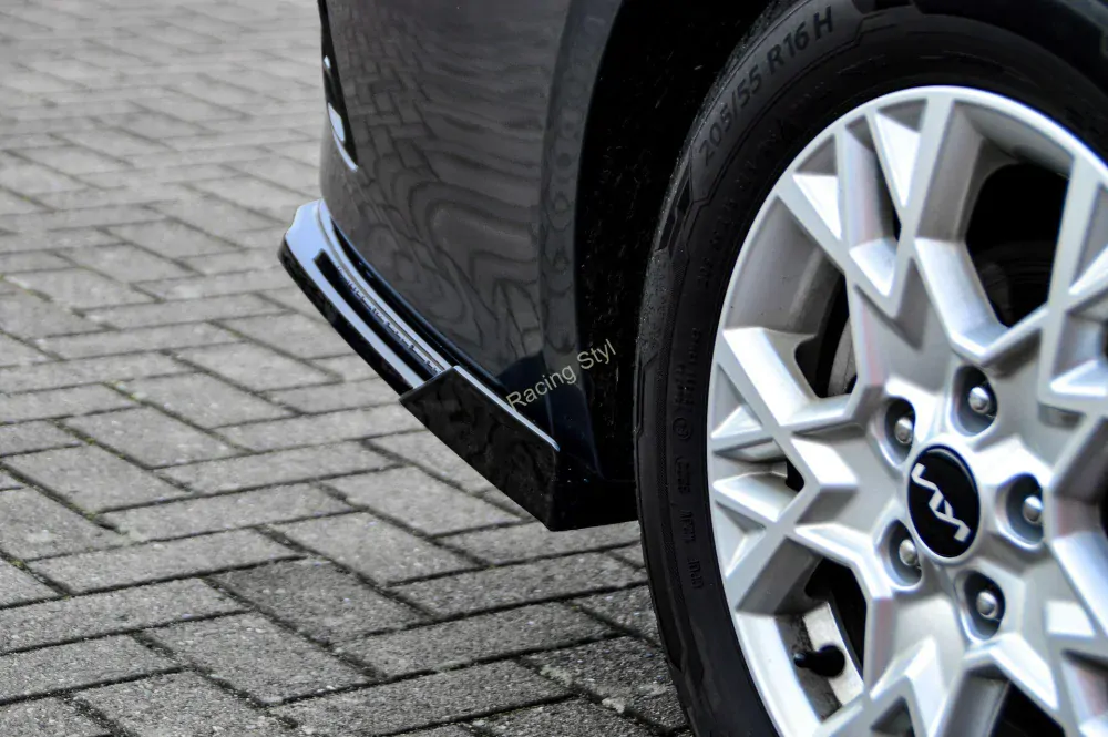 Kia Ceed CD Sportswagon boční spoilery s křidélky na zadní nárazník IN Tuning Matt.