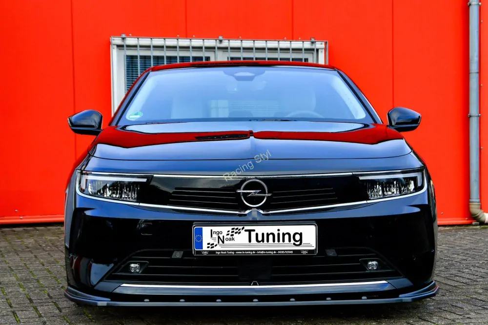 Opel Astra L přední spoiler lipa Glossy Black IN Tuning Lesk.