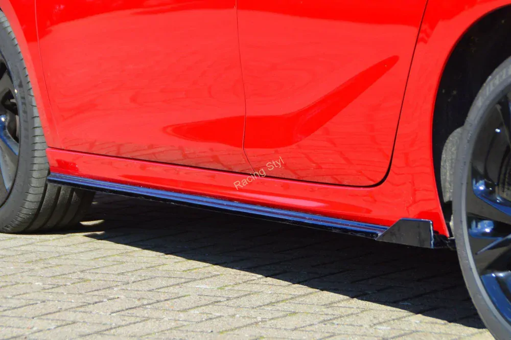 Opel Corsa F nástavce na boční prahy s křidélky IN Tuning