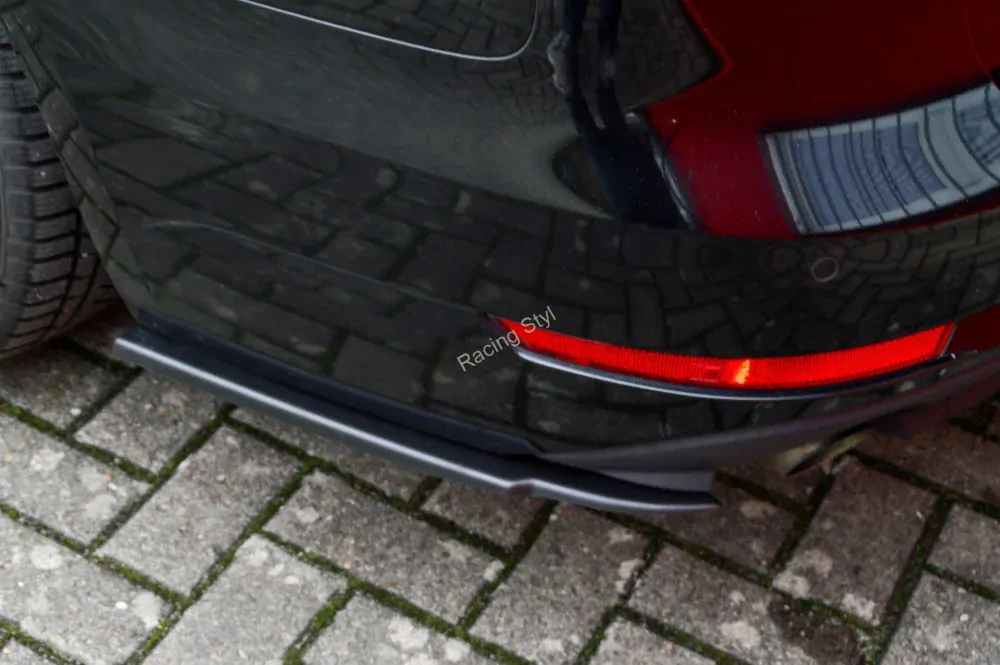 Audi A4 B9 boční spoilery na zadní nárazník IN Tuning