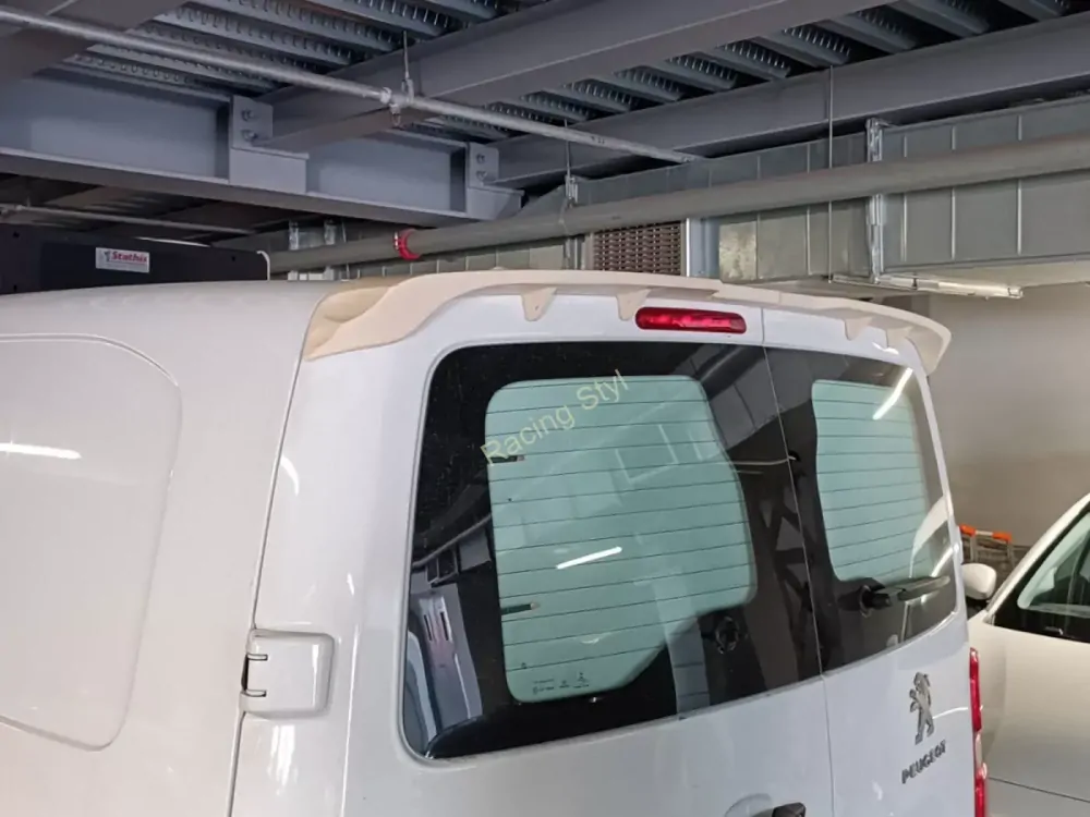 Opel Vivaro C střešní spoiler pro křídlové dveře V2 MD Design