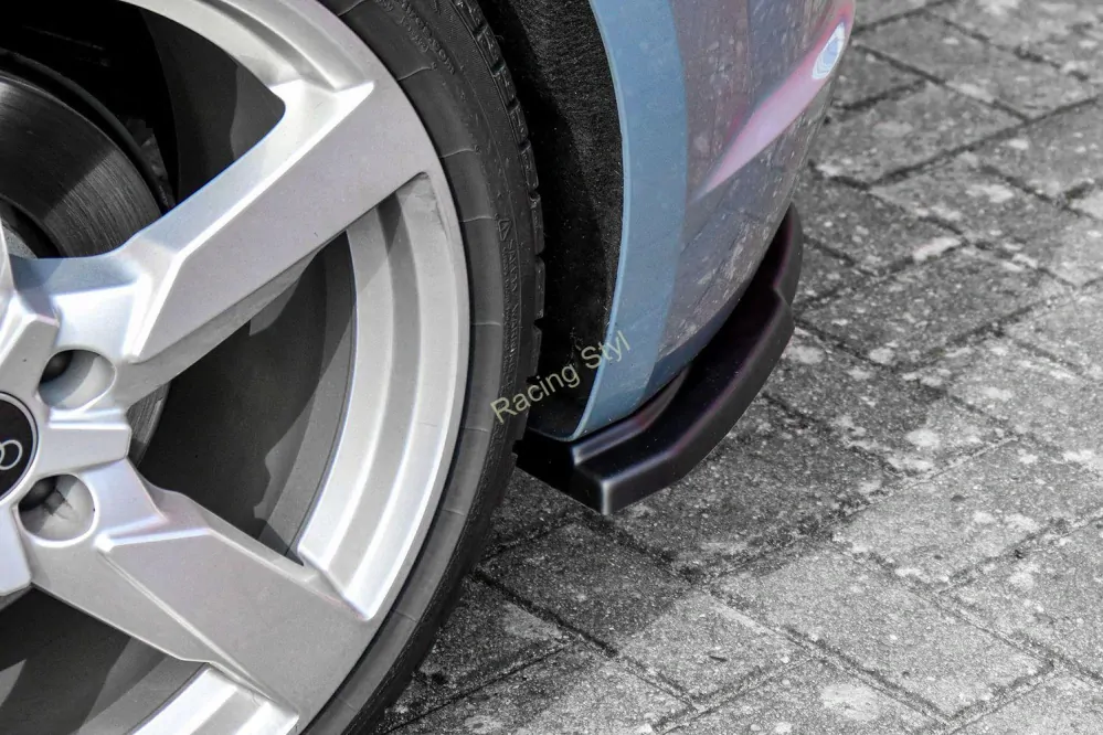 Audi TTRS 8S Facelift boční spoilery na zadní nárazník IN Tuning
