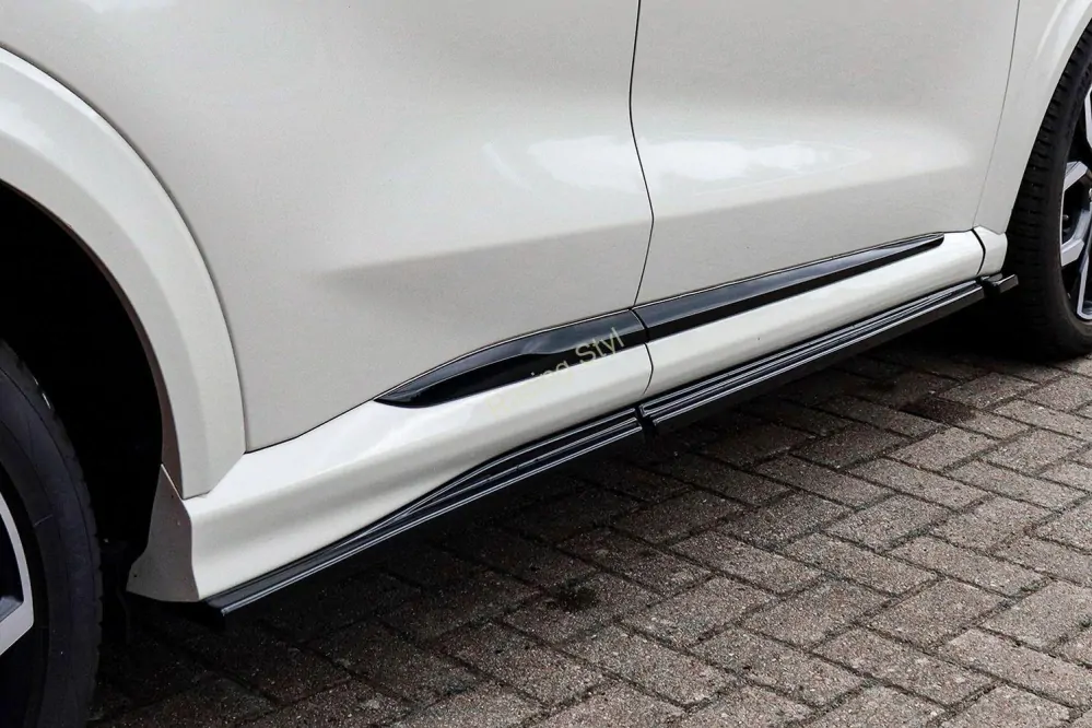 Ford Puma ST/ ST-Line spoilery pod boční prahy IN Tuning Matt.