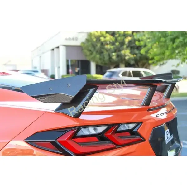 Chevrolet Corvette C8 Carbonové zadní křídlo APR