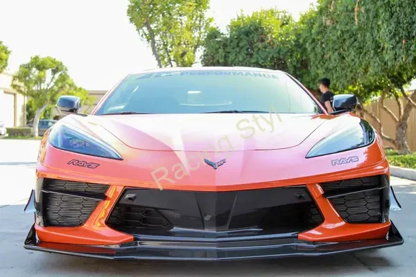 Chevrolet Corvette C8 carbonová střední část předního nárazníku APR
