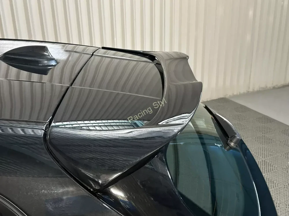 BMW 1 F40 střešní spoiler křídlo MD Design