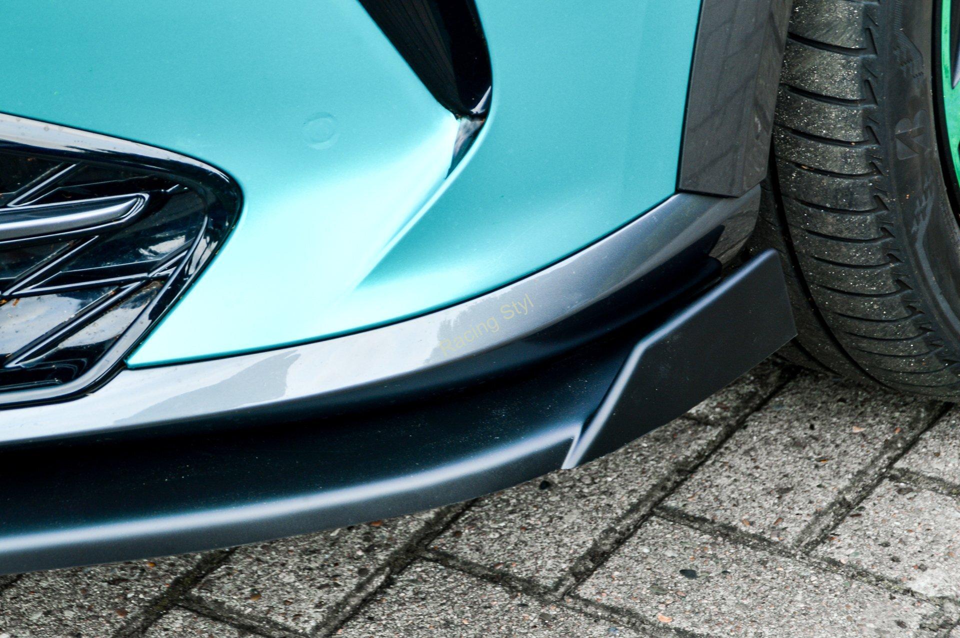 Cupra Formentor přední spoiler lipa Glossy Black s bočními křidélky IN Tuning Lesk.