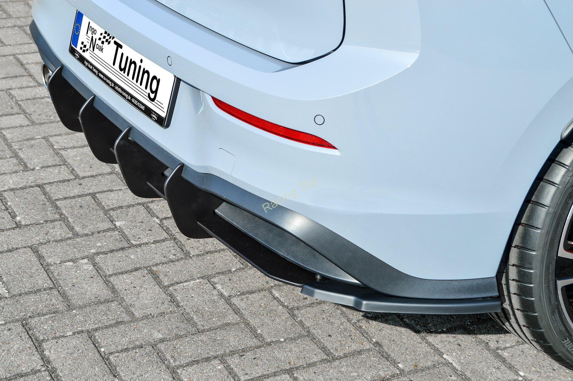 VW Golf 8 GTD difuzor s bočními spoilery na zadní nárazník IN Tuning