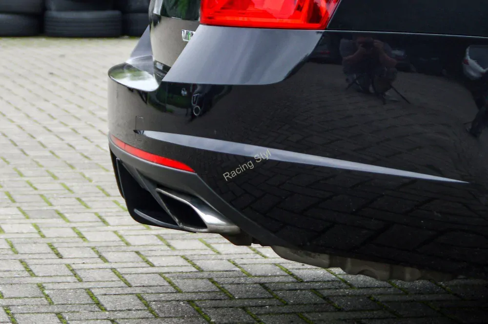 Škoda Octavia RS 5E difuzor na zadní nárazník IN Tuning
