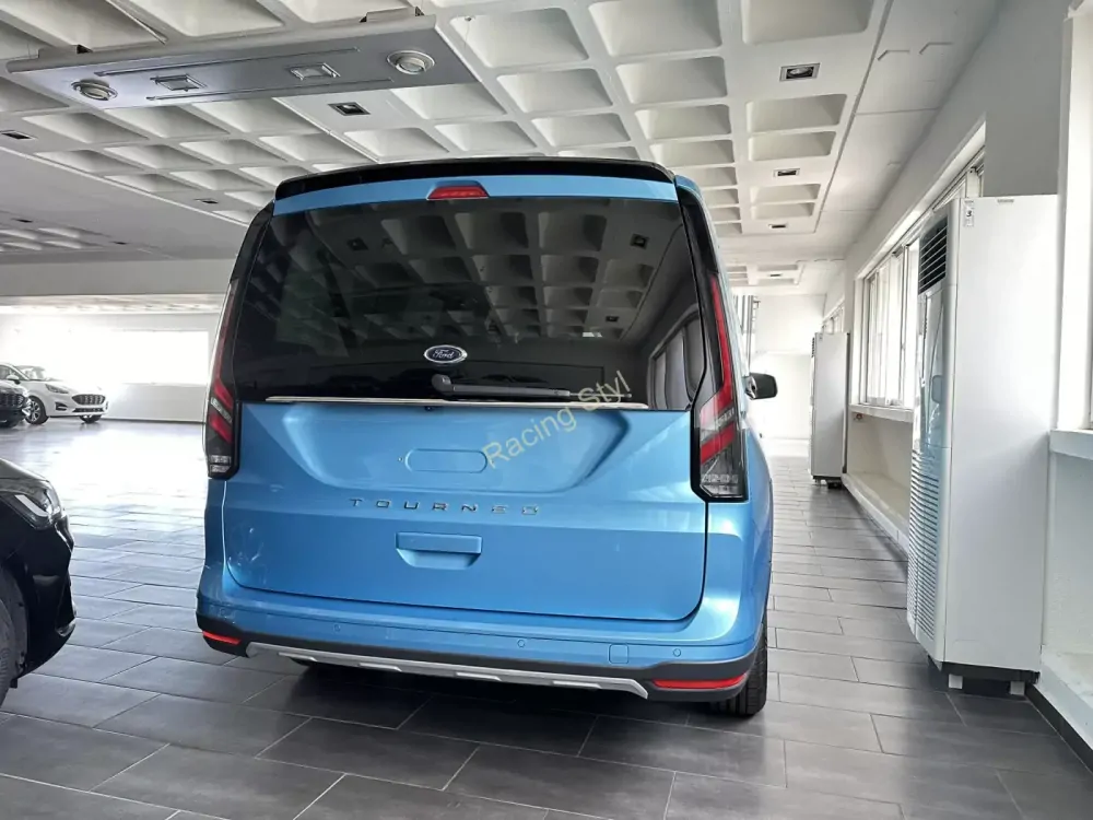 Ford Tourneo Connect 2022-/ VW Caddy 2021- střešní spoiler MD Design