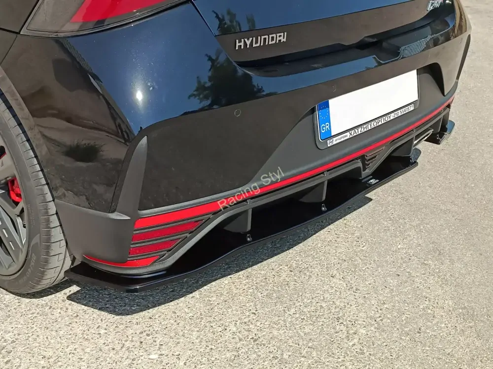 Hyundai i20 N spoiler pod zadní nárazník Glossy Black MD Design Lesk.
