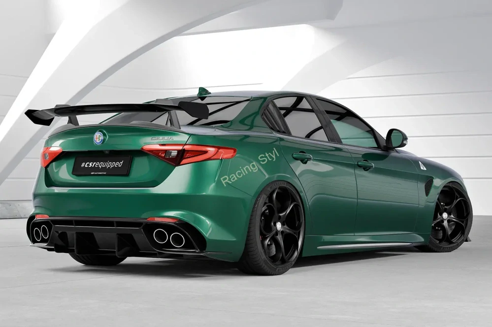 Alfa Romeo Giulia typ 952 kryty na zadní boční okna Glossy Black CSR Lesk.