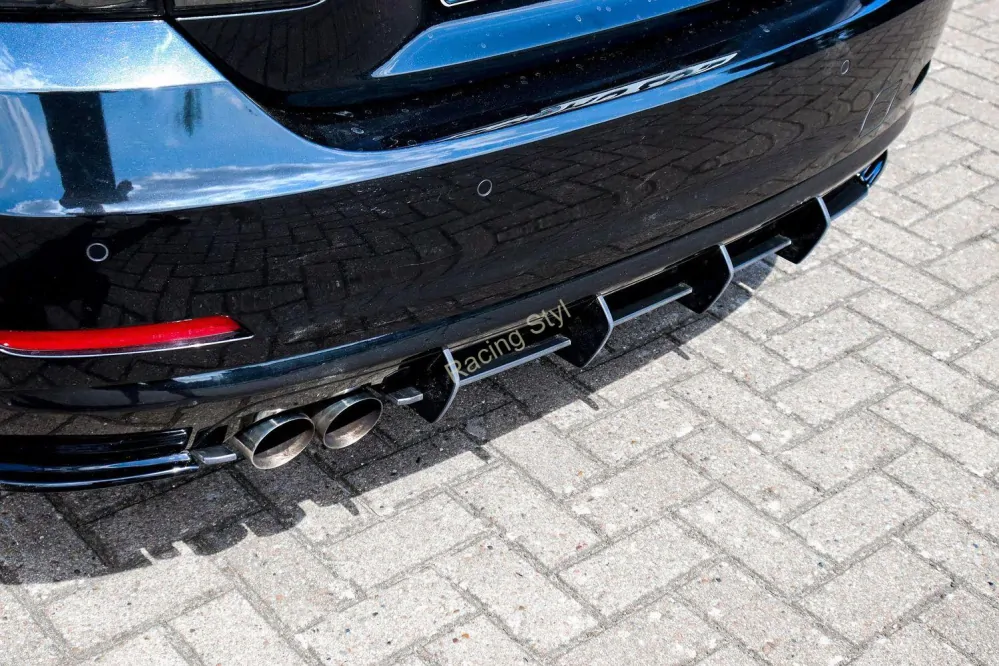 BMW 4 F32/F33/F36 difuzor na zadní nárazník IN Tuning