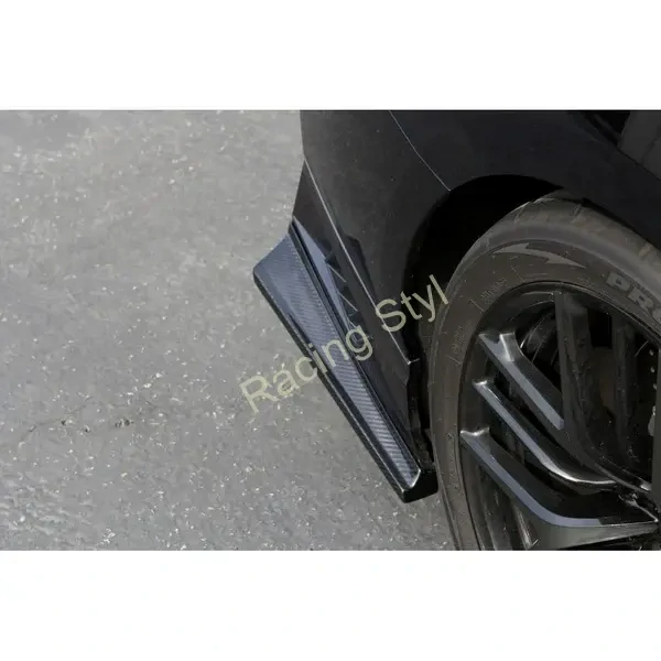 Nissan GTR R35 2017-22 carbonové boční spoilery na zadní nárazník APR