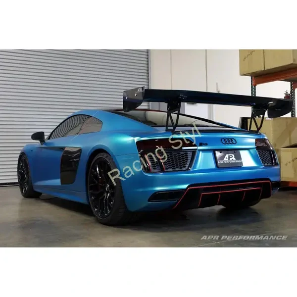Audi R8 2016-22 nastavitelné carbonové křídlo 71" APR 