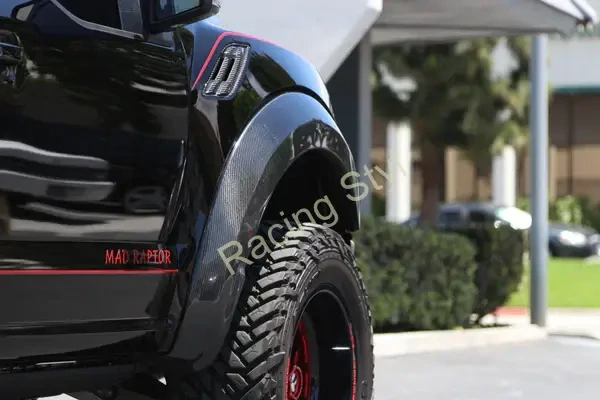 Ford F-150 Raptor 2017-20 carbonové boční výdechy na blatníky APR