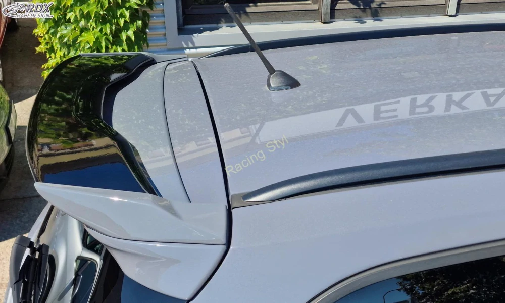 Ford Focus MK3 Turnier ST/ ST-Line střešní spoiler RDX