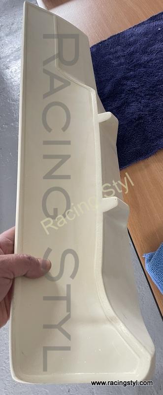 Ford Transit/ Tourneo Custom střešní spoiler pro křídlové dveře MD Design