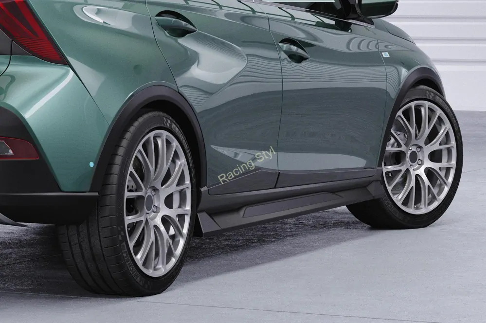 Hyundai Bayon nástavce na boční prahy Glossy Black CSR Lesk.