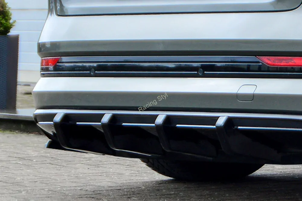 Audi E-Tron Quattro S-Line spoilery na originální difuzor IN Tuning Matt.