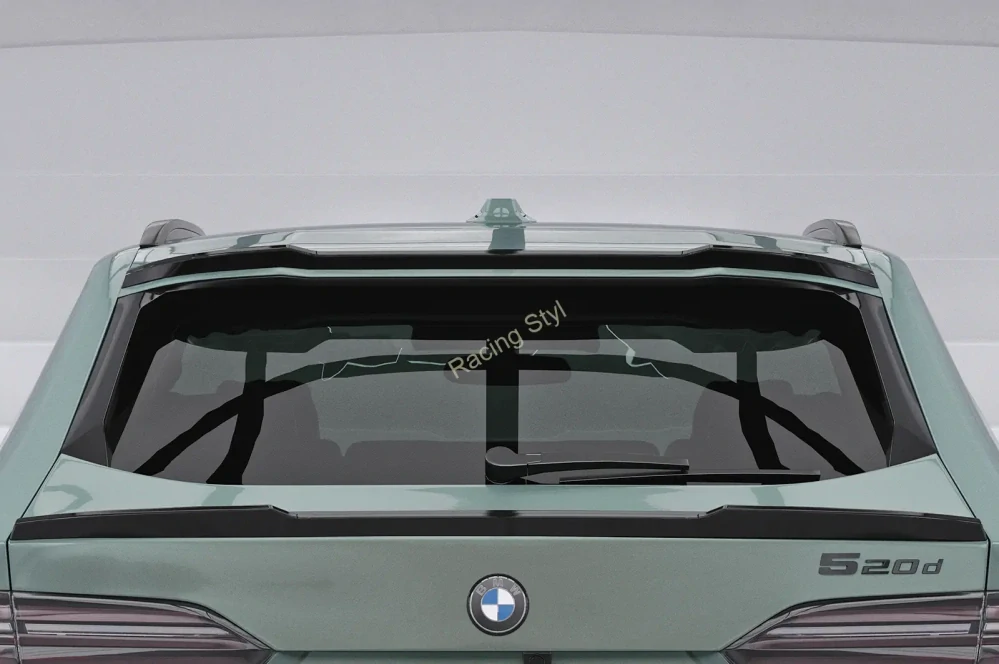 BMW 5/ i5 G61 Touring střešní spoiler Glossy Black CSR lesk