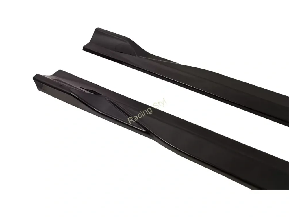 Ford Focus Mk4 ST/ ST-Line 2018- nástavce na boční prahy Glossy Black MD Design Lesk.